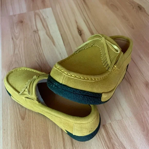 New - Picture 2 of 4